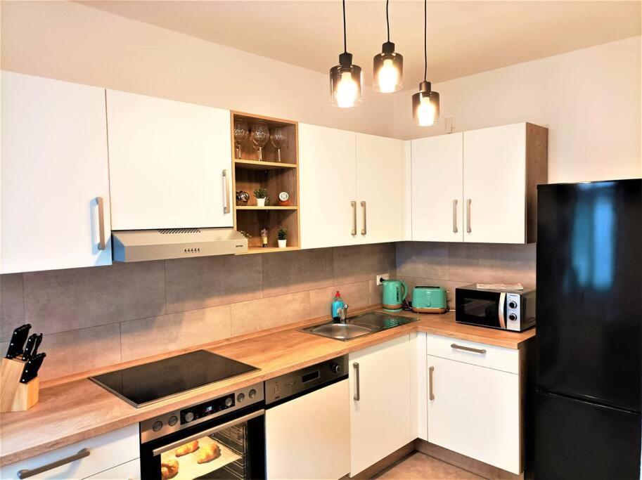 Modernes Apartment Mit Balkon Magdeburg Zewnętrze zdjęcie